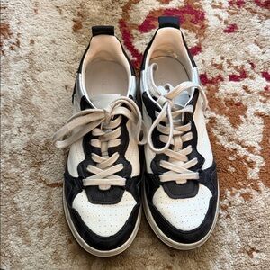 Steve Madden Monochrome Lace-Up Sneakers